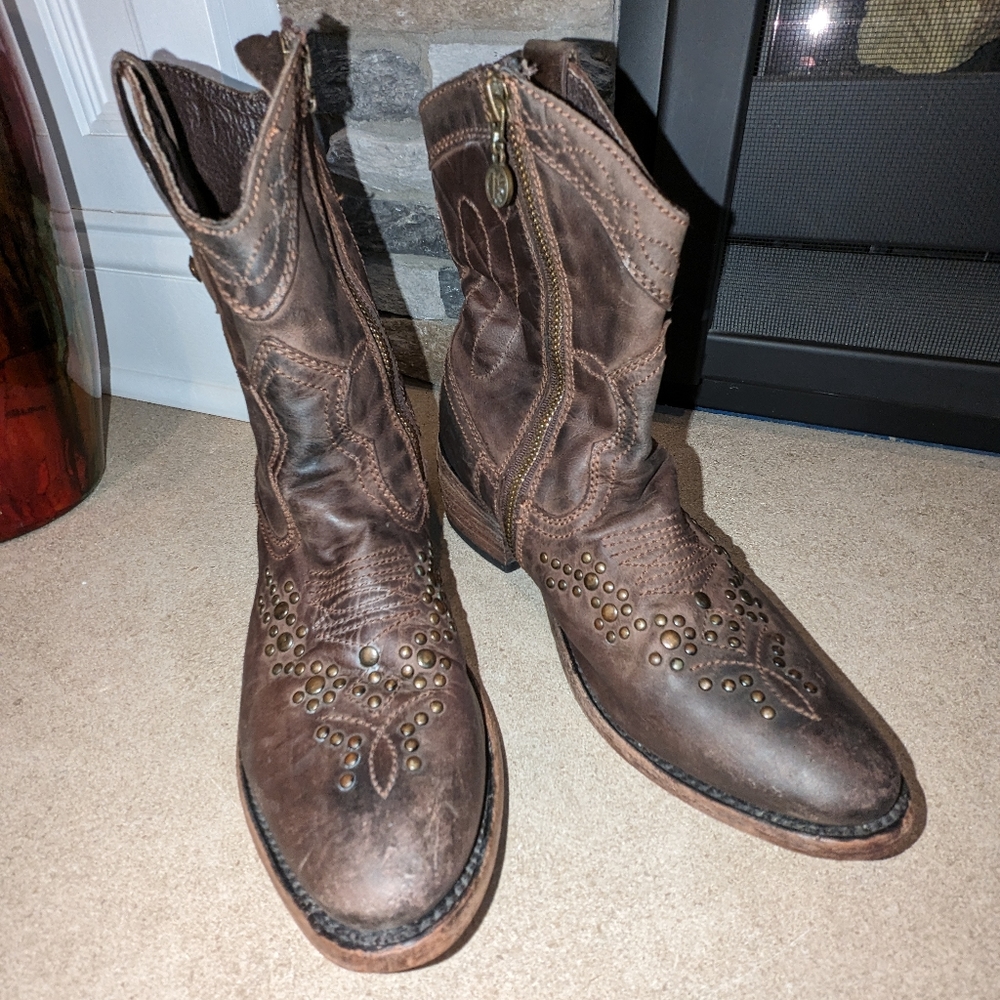 Women's Liberty Black Teccato Chocolate western boots size 6.5